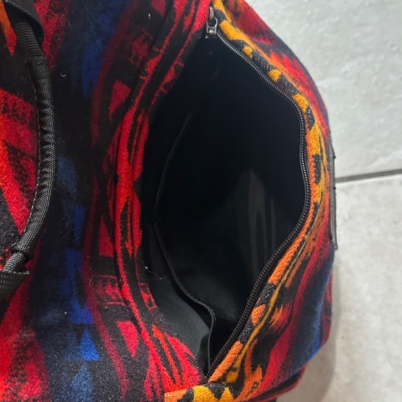 Pendleton Wool Backpack Aztec Design - Picture 4 of 13
